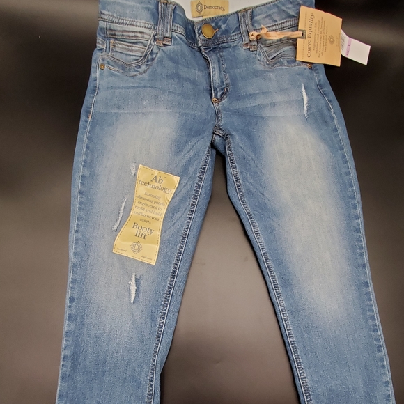 Democracy Denim - 🆕Democracy Ab Tech Freedom Ankle Skimmer Jeans